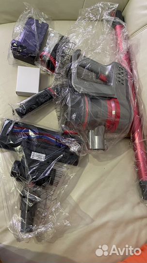 Аккумуляторный пылесос новый