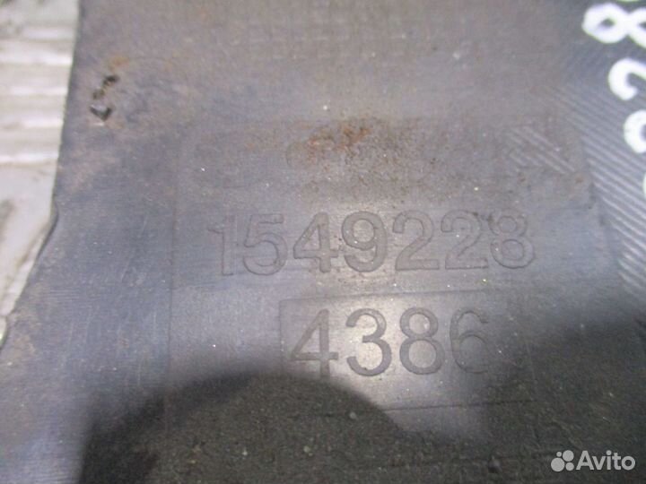 Кожух рулевой колонки Scania 1549228