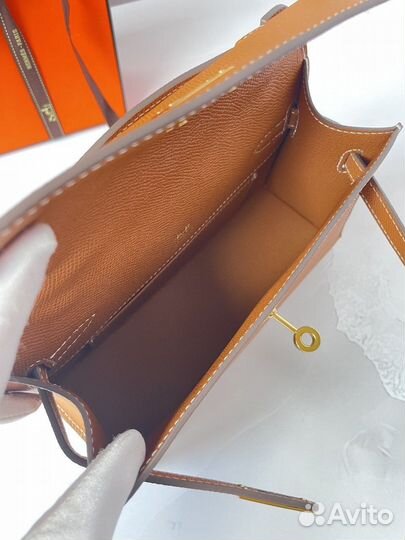 Сумка hermes kelly pochette кэмэл в золоте