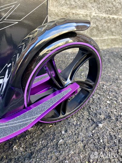 Самокат для девочек новый