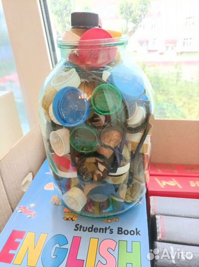 Пластиковые крышки от бутылок б/ у