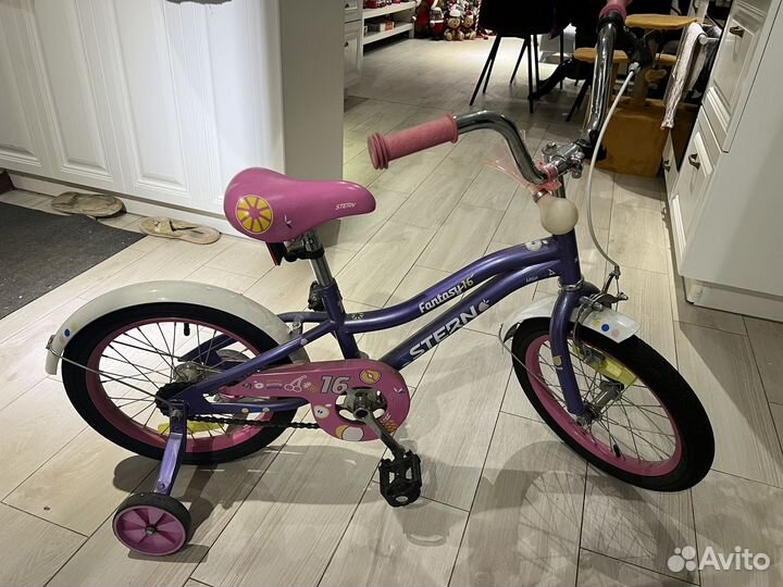 Детский трехколесный велосипед Stern Fantasy 16