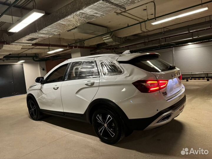 LADA Vesta 1.6 МТ, 2023, битый, 16 627 км