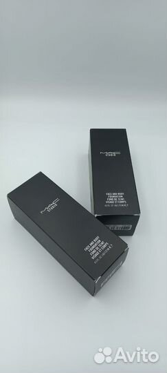 MAC Тональная основа для лица и тела (120 мл)