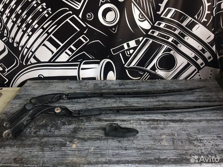 Поводки стеклоочистителя в сборе BMW 7 E65