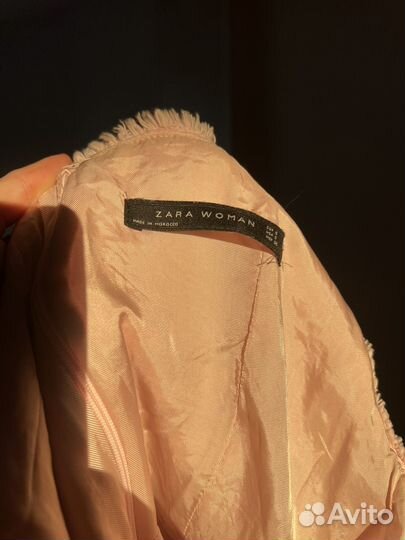 Розовое платье