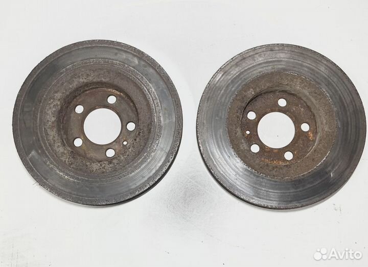 Диск тормозной перелний Volkswagen Golf 4