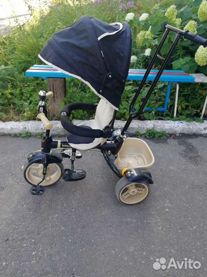 Детский трехколесный велосипед