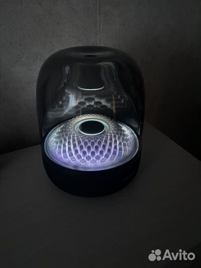 Harman kardon aura studio 4