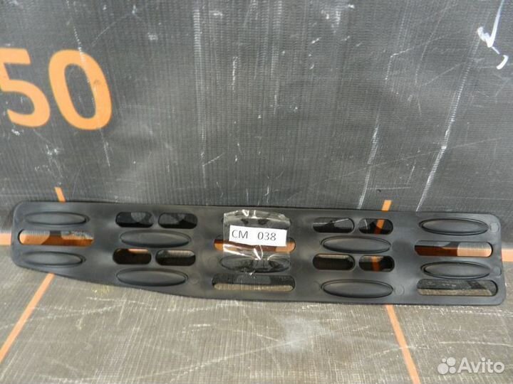 Накладки в ассортименте - Mercedes-Benz M-W166