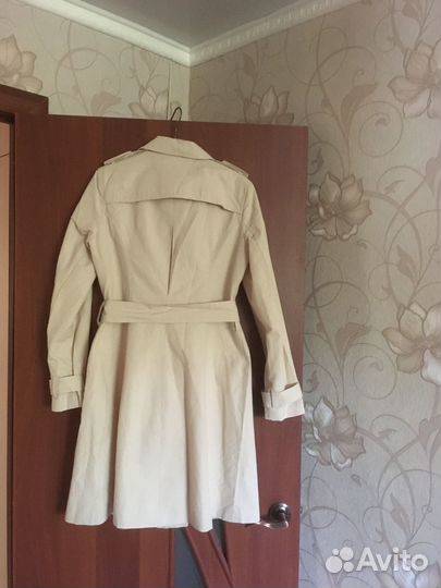 Плащ демисезонный женский 48р