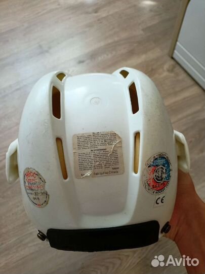 Хоккейное снаряжение