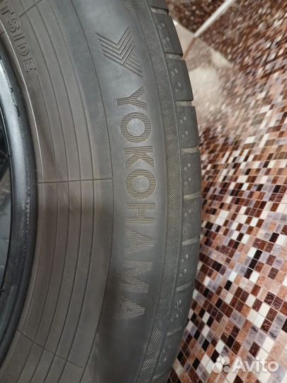 Yokohama BluEarth-A AE-50 215/65 R17 99