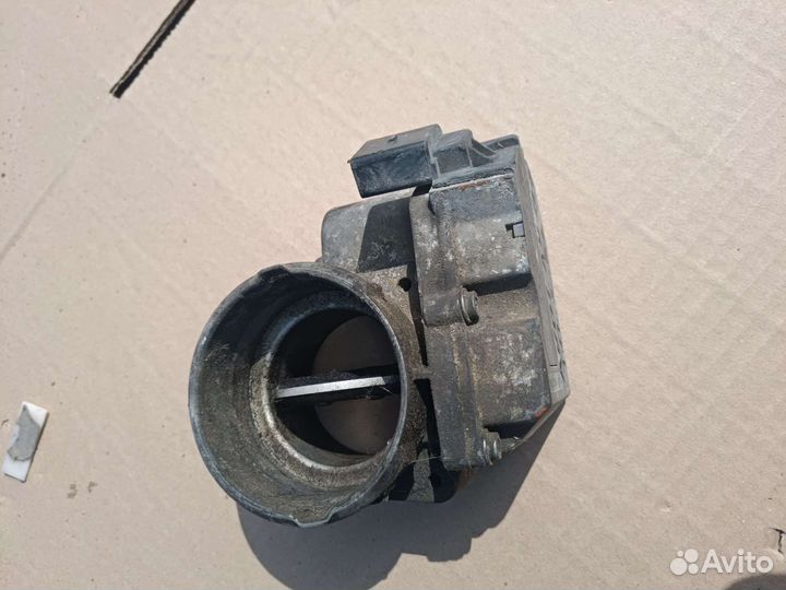 Дроссельная заслонка Audi A4 B7