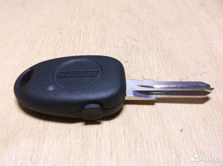 Fiat чип ключ 101756-B 434MHz CE0523 TRW 210300