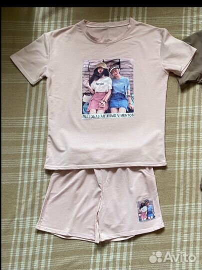 Летний костюм с шортами 44-46 размер розовый