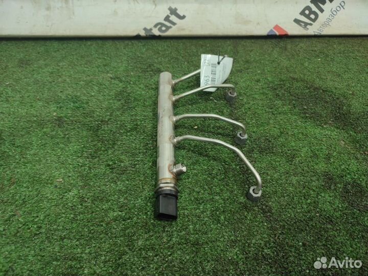 Топливная рейка Bmw X3 F25 N20B20A 2012