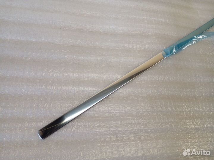 Хромированный молдинг двери SsangYong Rexton 2008г