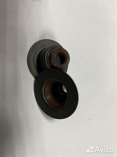 Колпачок маслосъёмный клапанов Валдай дв. Cummins