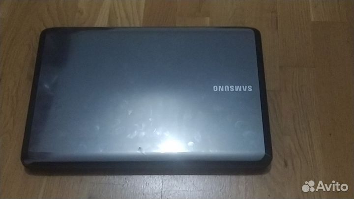 Samsung R525L ноутбук