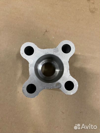 Переходник шкива вентилятора 4Y