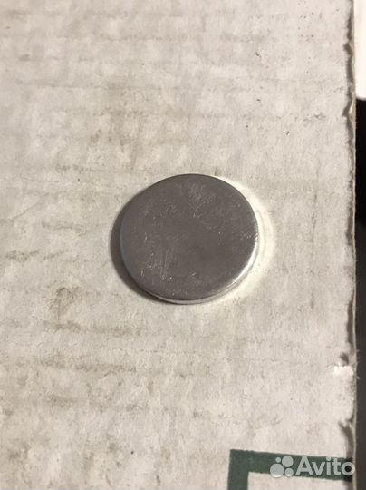 Заготовки для чеканки монет станок и пробойник