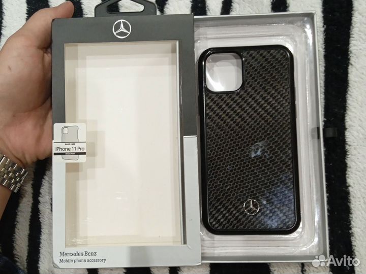 Чехол на iPhone 11 pro Mercedes Benz carbon