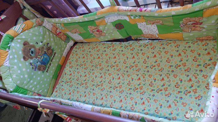 Бортики в кроватку