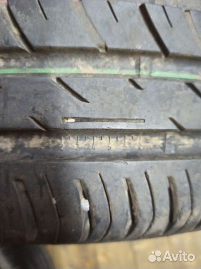 Viatti Strada Asimmetrico 205/60 R16