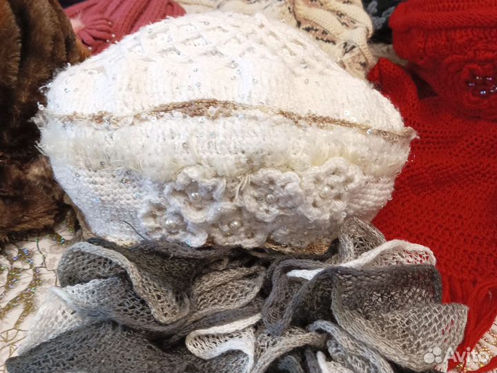 Беретки, шапки женские