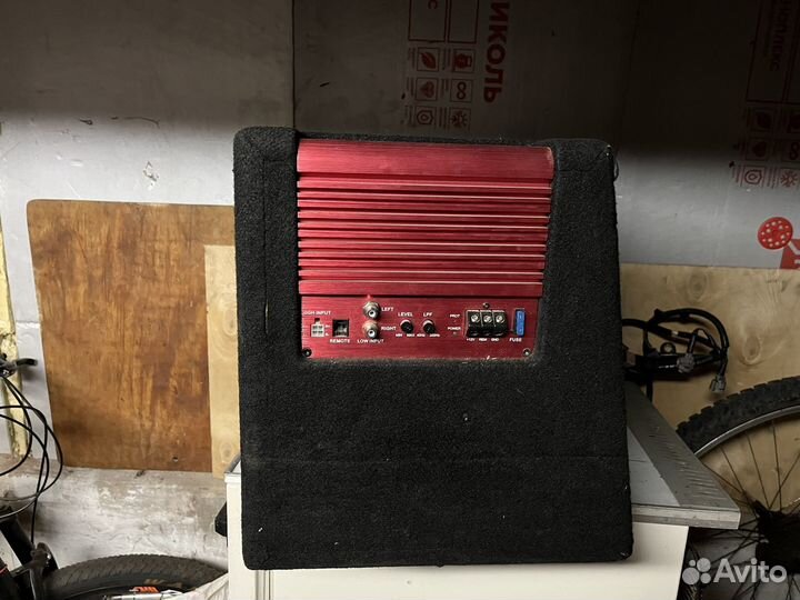 Сабвуфер Ural Black Hurricane