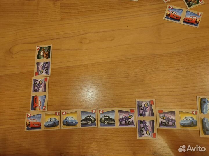 Домино тачки