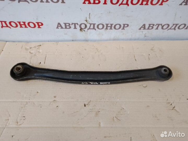 Рычаг задний правый Dodge Neon 2.0 АКПП 1998