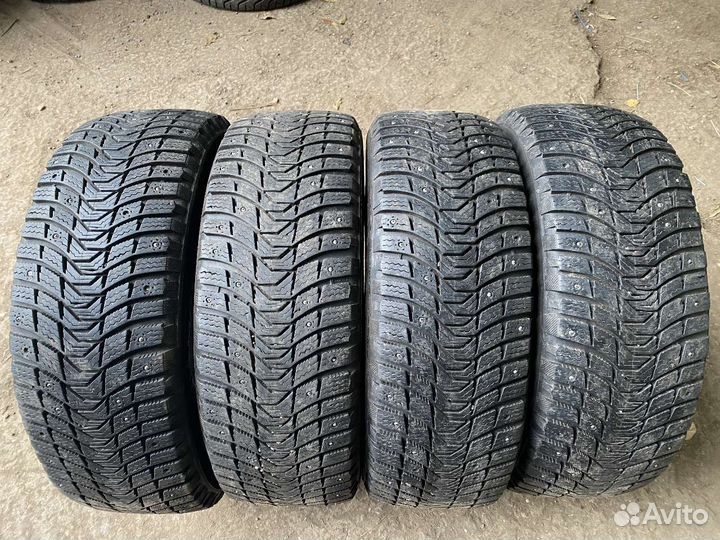 Michelin X-Ice North 3 205/55 R16