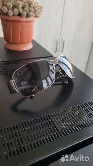 Солнцезащитные очки мужские