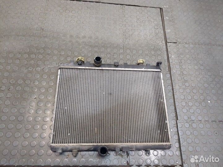 Радиатор охлаждения двигателя Citroen C4 Cactus, 2015