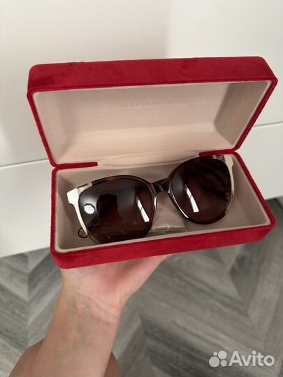 Carolina herrera очки