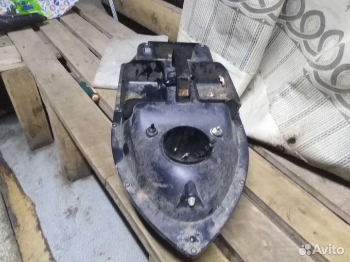 Прикормочный кораблик