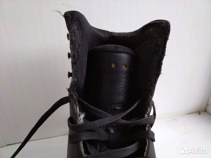 Коньки фигурные