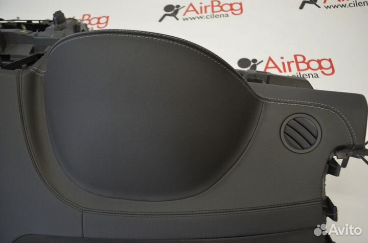 Торпедо Mercedes GLE W166 кожа