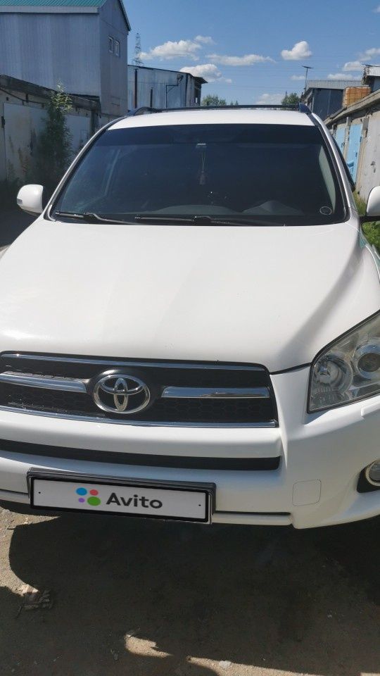 Toyota RAV4: фото владельца