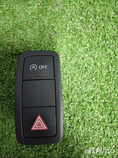 Кнопка аварийной сигнализации Audi A1 8X1 caxb