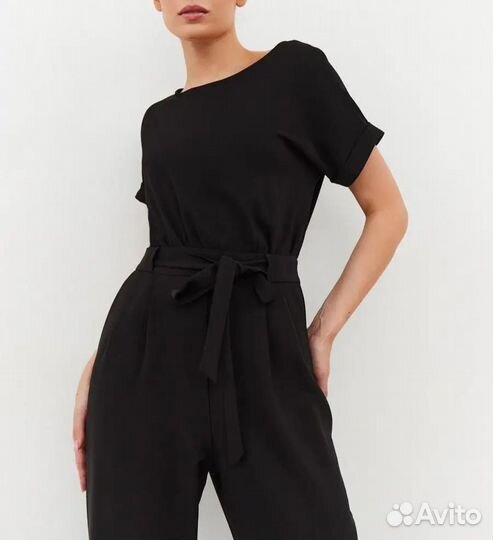 Комбинезон брючный с коротким рукавом