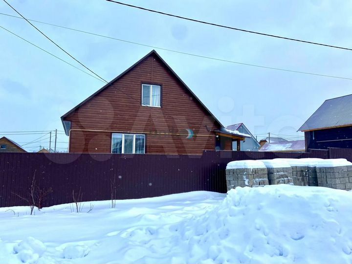 Дом 110 м² на участке 5 сот.