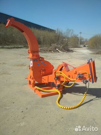 Измельчитель веток дерева с52ивн200г