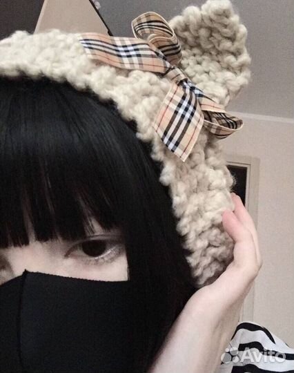 Вязанная повязка с ушками на голову