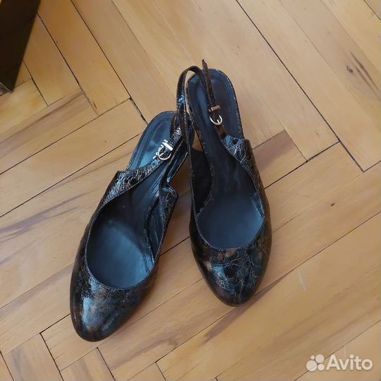 Босоножки женские 39 размер натуральная кожа