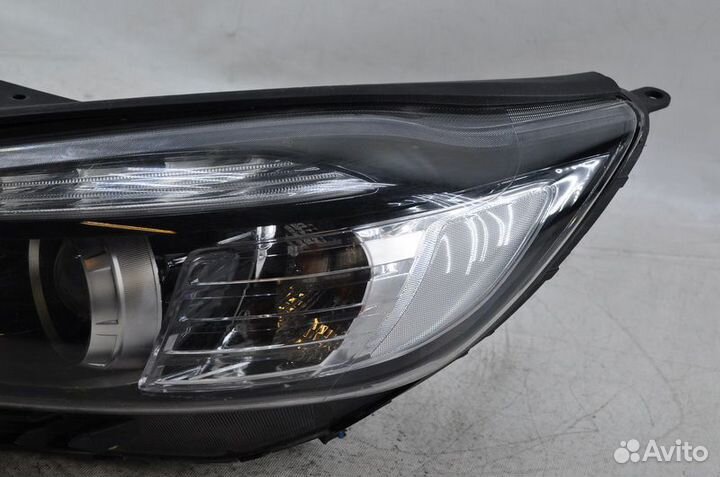 Б/У Фара передняя левая Kia Sorento 2014