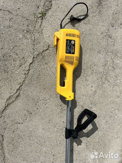 Триммер садовый электрический (газонокосилка)