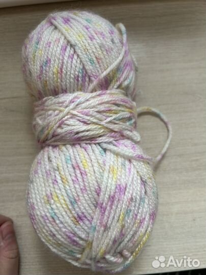 200 грамм пряжа вязанная